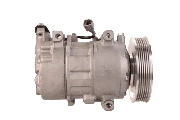 Compresor DENSO 6SEL14C Renault Megane con polea de 125 mm y 6 ranuras